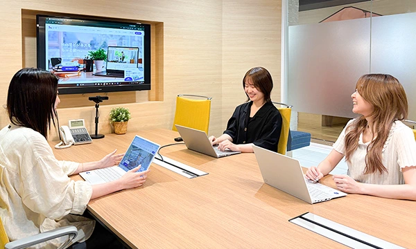 チームミーティング